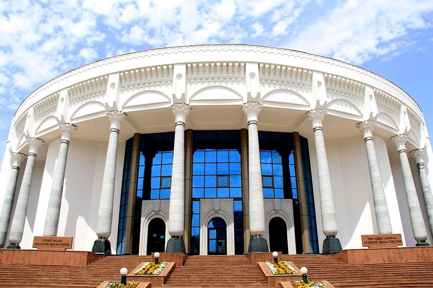 “Rodina” Cinema / National Academic Drama Theater